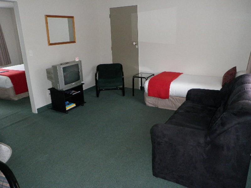 טאורנגה Durham Court Motor Inn חדר תמונה