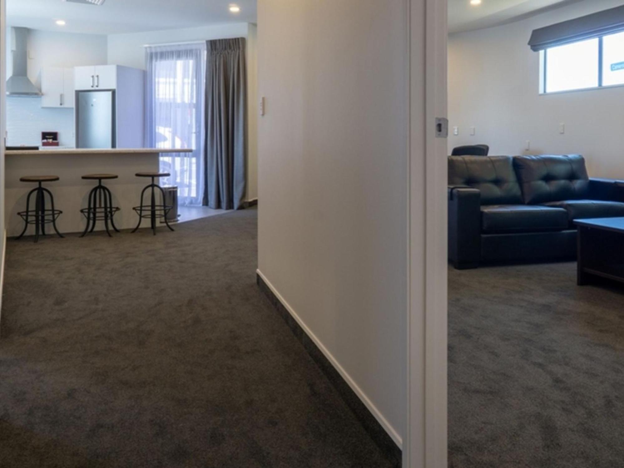 טאורנגה Durham Court Motor Inn מראה חיצוני תמונה