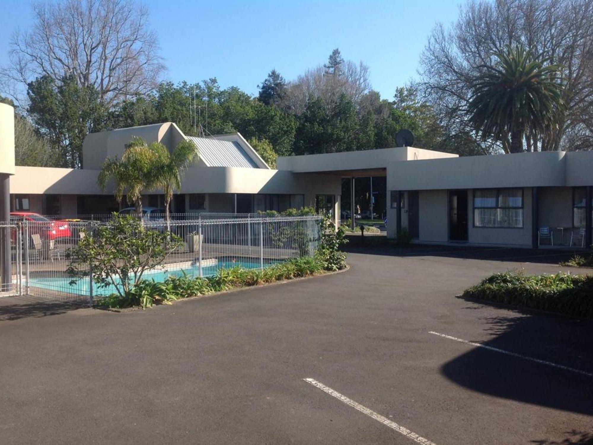 טאורנגה Durham Court Motor Inn מראה חיצוני תמונה